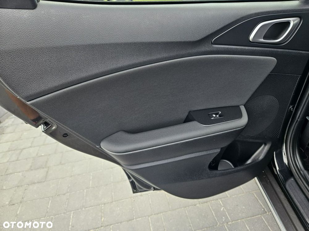 Kia XCeed 1.5 T-GDI M - 21