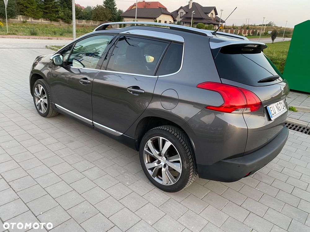 Peugeot 2008 1.6 e-HDi Allure S&S - 27