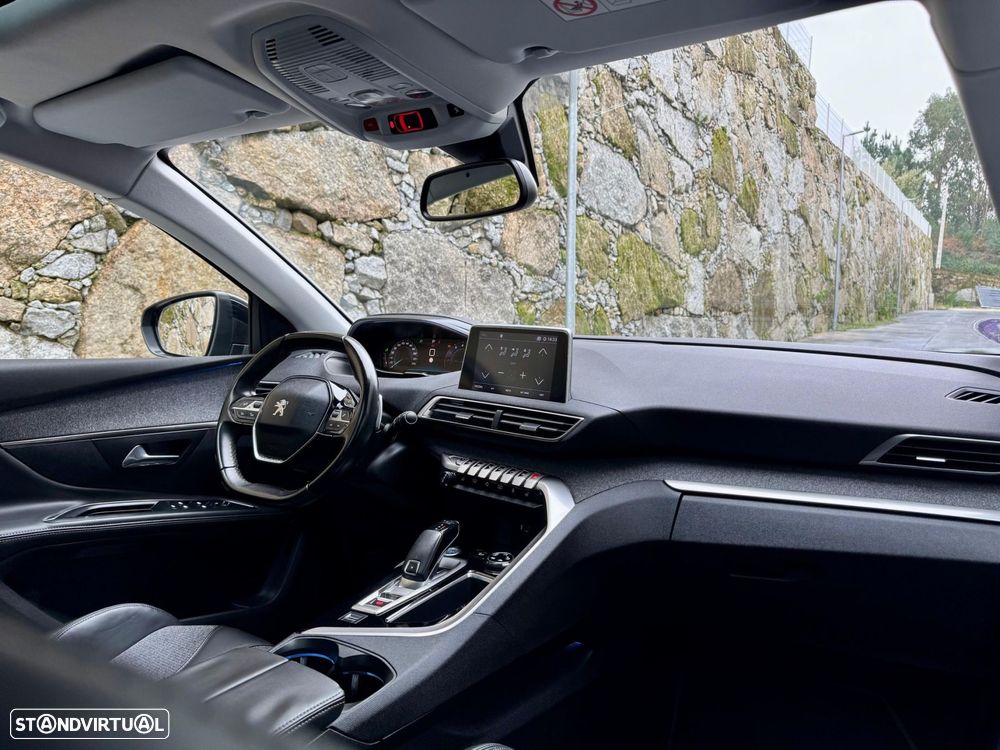 Peugeot 5008 1.2 PureTech Allure Grip Control EAT6 - 22