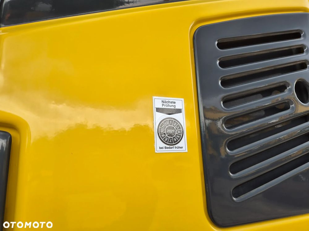 Komatsu PW 180 -10 spr z Niemiec - 8