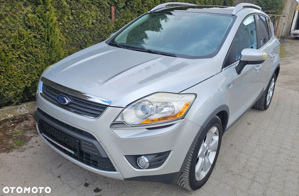 Ford Kuga 2.0 TDCi 2x4 Titanium - 15