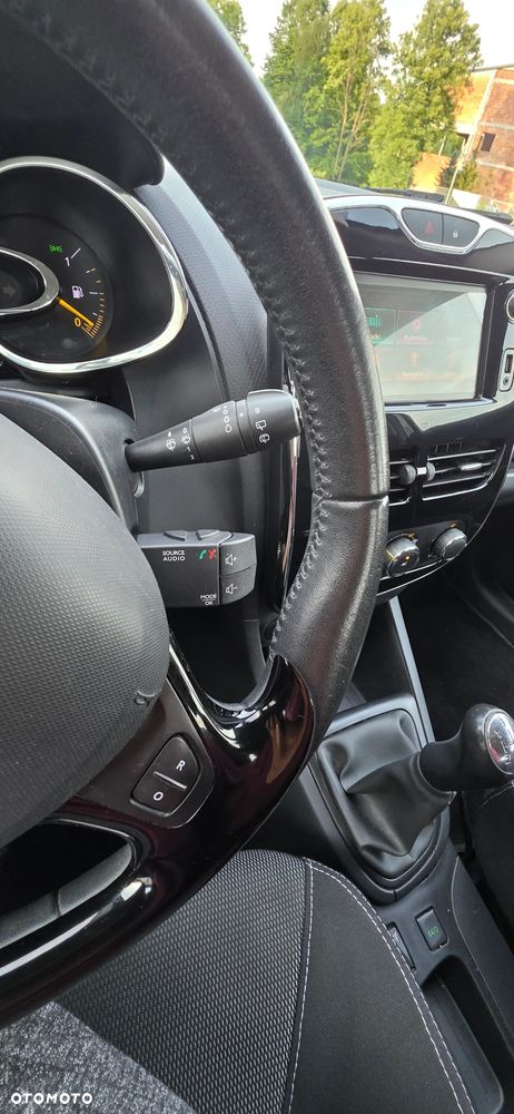 Renault Clio TCe 90 Dynamique - 15