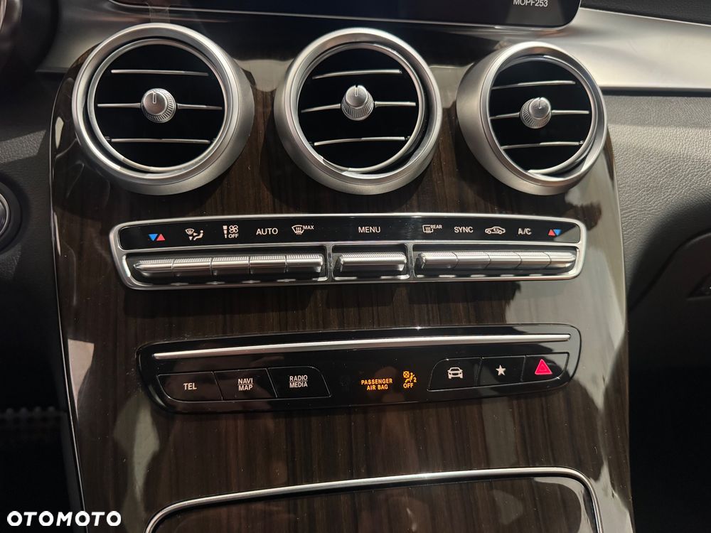 Mercedes-Benz GLC 200 4-Matic - 29