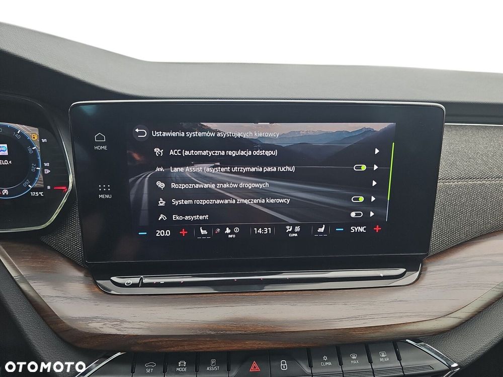 Skoda Octavia 2.0 TDI 4x4 Scout DSG - 29