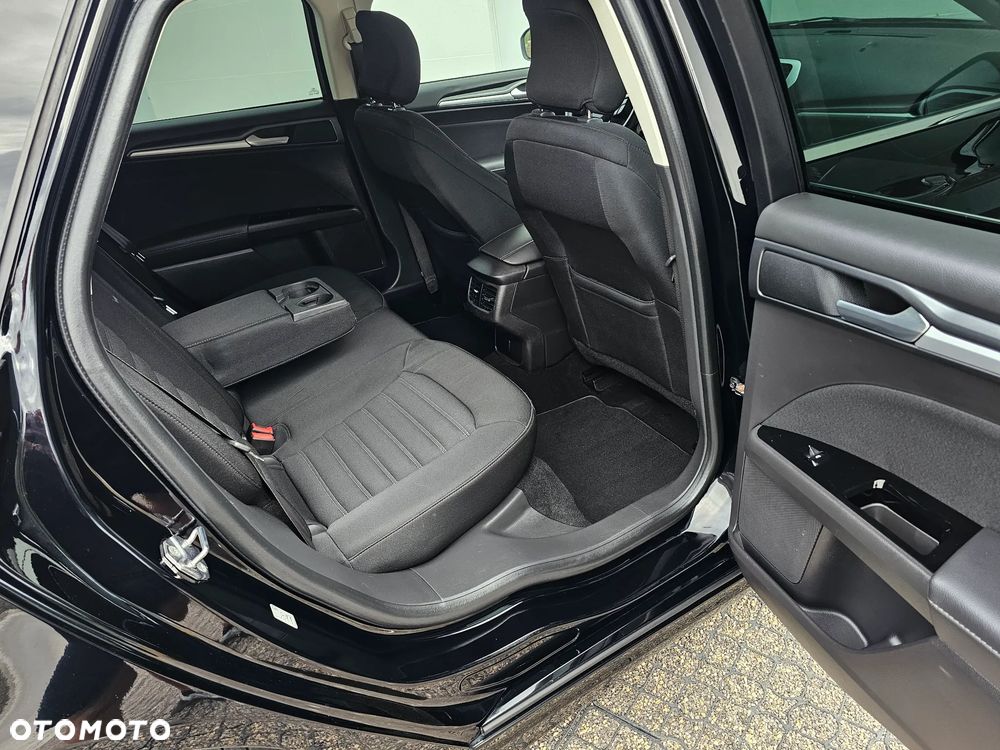 Ford Mondeo 2.0 TDCi STart-Stopp Titanium - 8