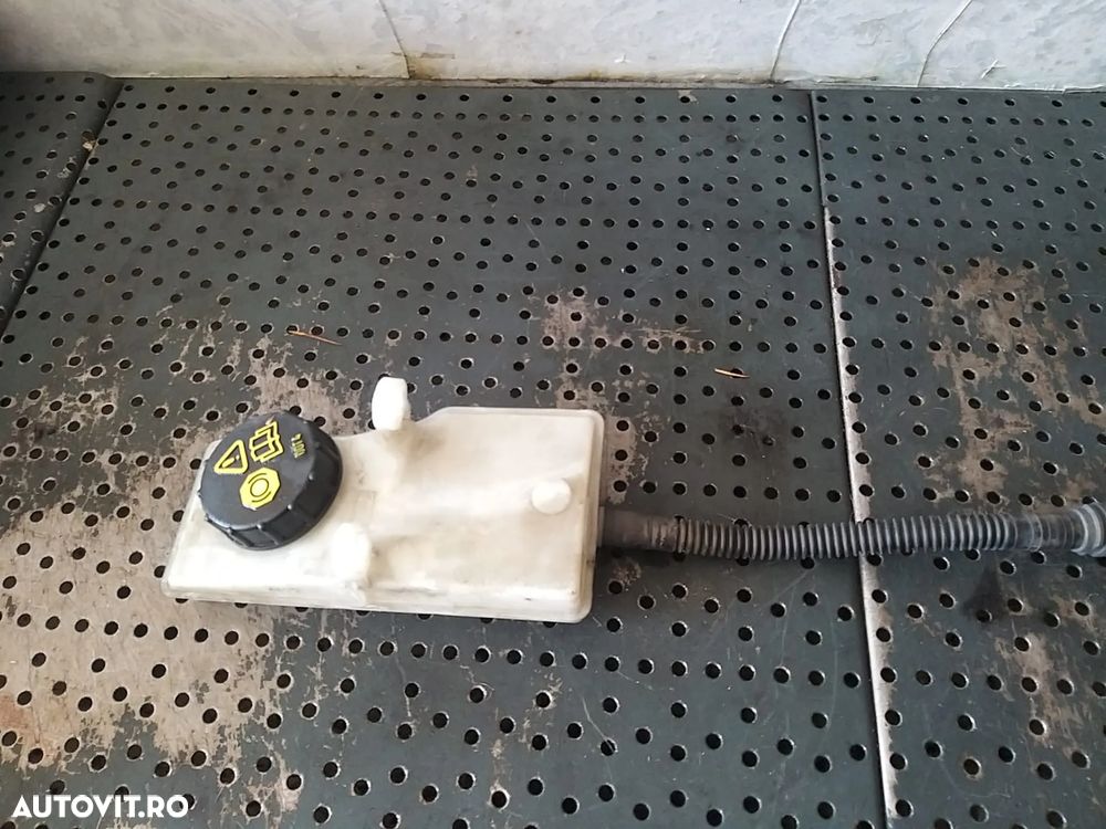 Vas lichid frana 2.0 tdci ford kuga 2 dm2 ev612k478ba - 2