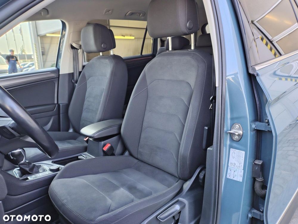 Volkswagen Tiguan 2.0 TSI 4Mot Elegance DSG - 10