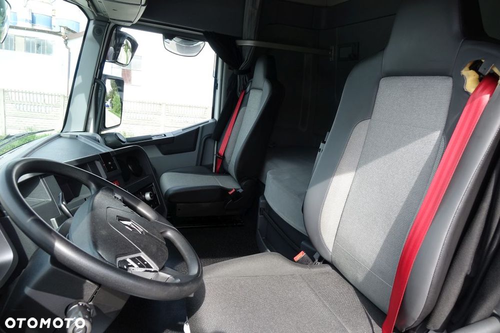 Renault GAMA T440 / EURO 6 / STANDARD / ADR / AUTOMAT / KLIMATYZACJA POSTOJOWA / SILNIK 13L - 22