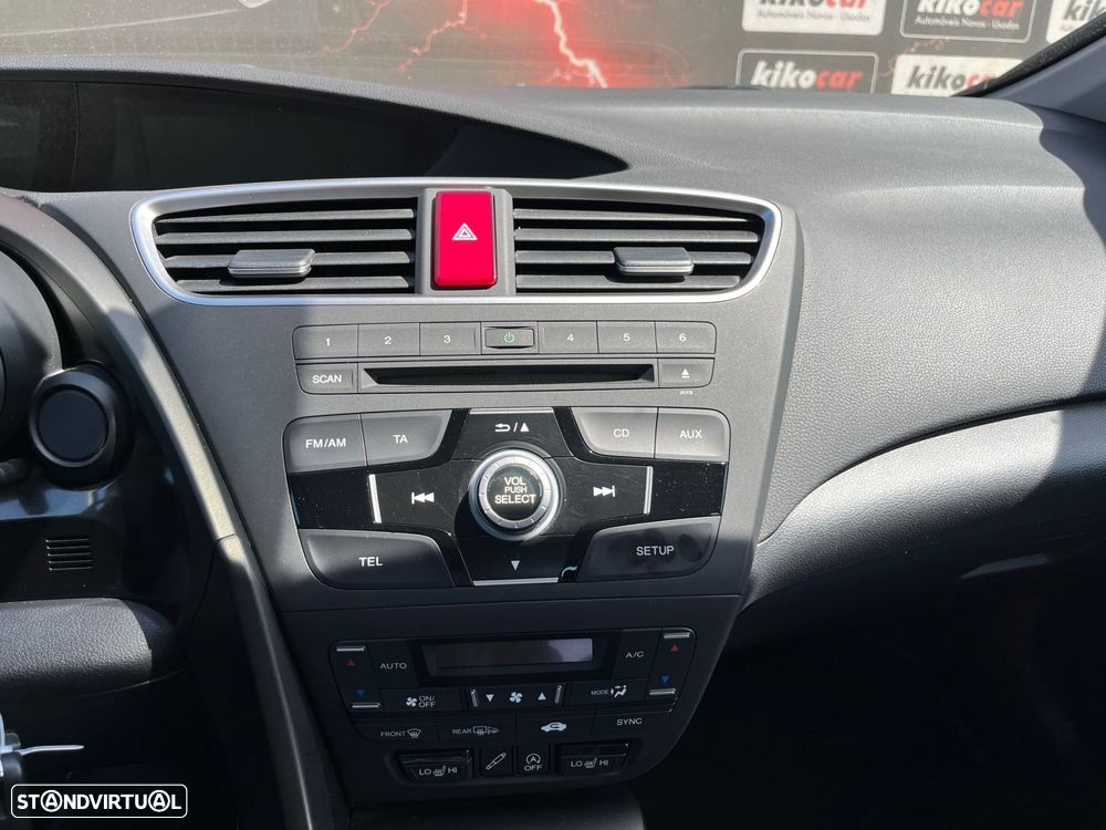 Honda Civic 1.6 i-DTEC Lifestyle - 25