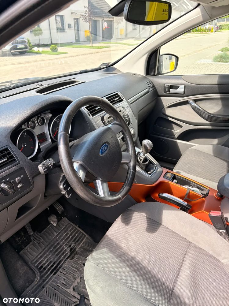 Ford Kuga 2.0 TDCi 4x4 Titanium - 5