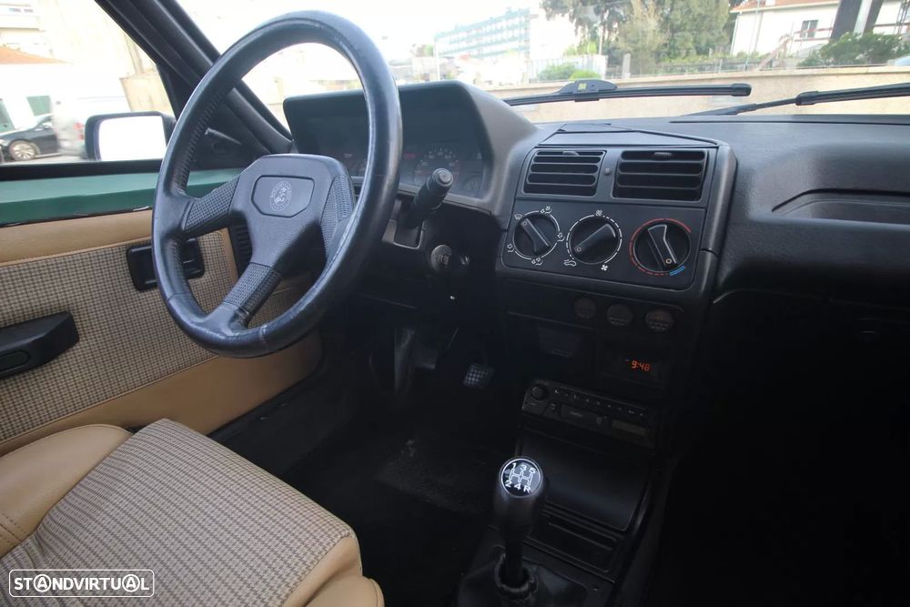 Peugeot 205 Cabrio 1.4 - 19
