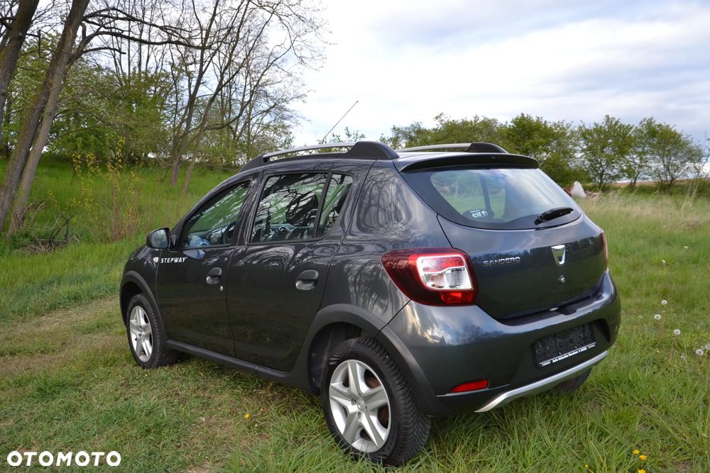 Dacia Sandero TCe 90 (S&S) Comfort - 6