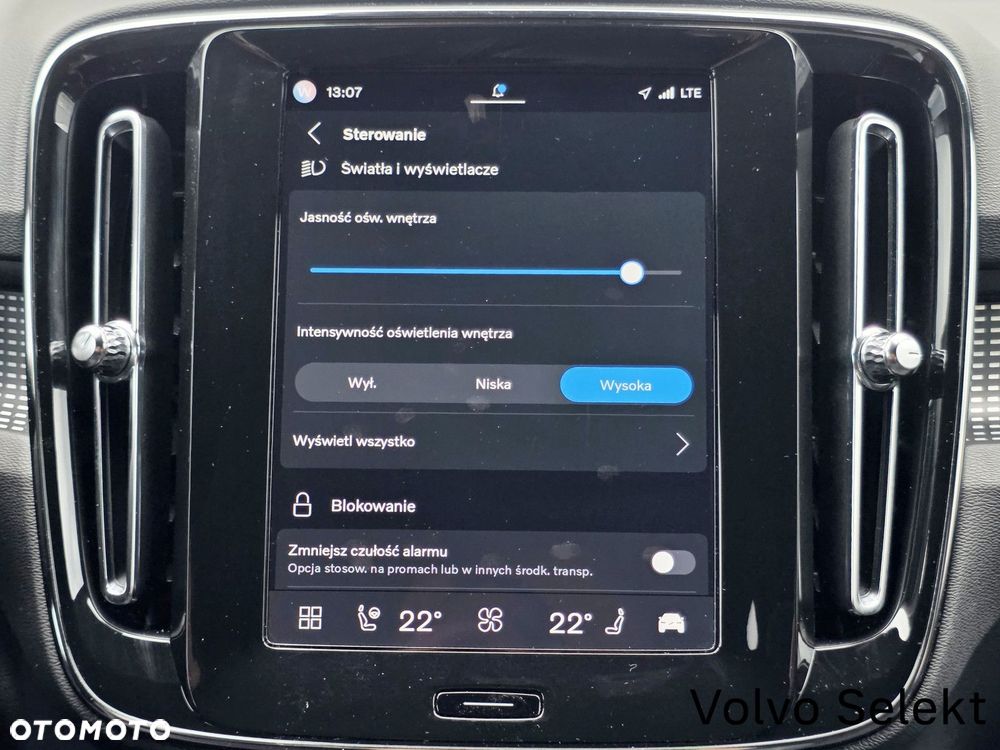 Volvo XC 40 - 26