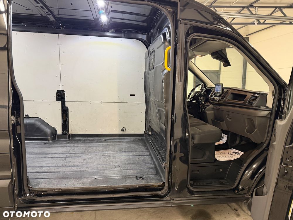 Ford Transit - 16