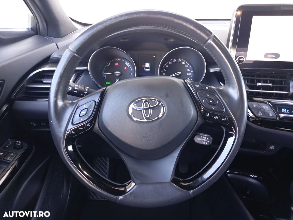Toyota C-HR - 19
