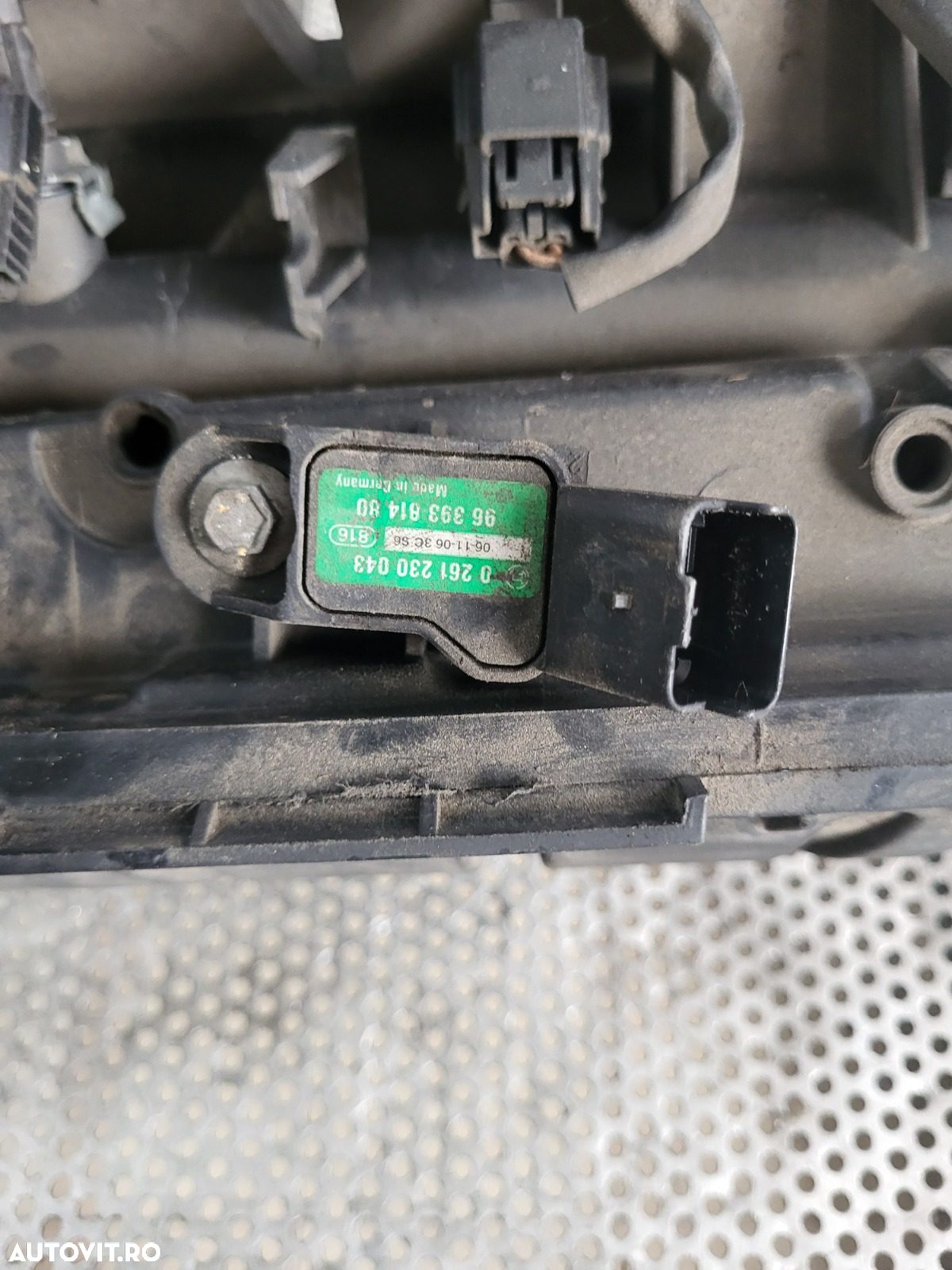 Galerie Admisie Injectoare Rampa Injectie Peugeot 206 CC 307 1.6 Benzina Motor NFU - Dezmembrari Ar - 9
