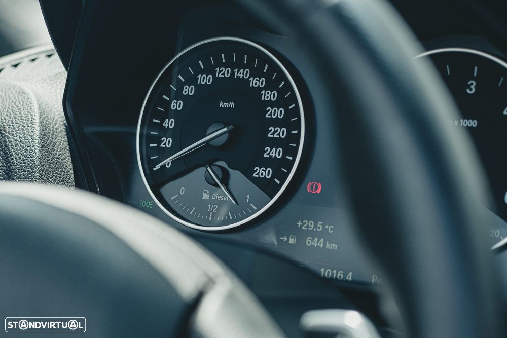 BMW 220 d Aut. Luxury Line — fotografia 29