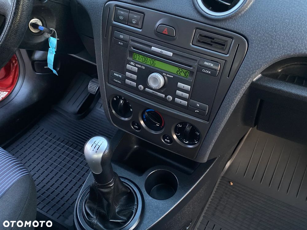 Ford Fusion 1.4 Trend - 24