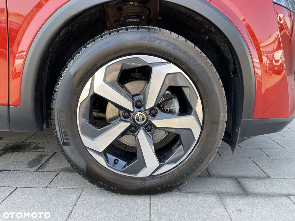 Nissan Qashqai 1.3 DIG-T N-CONNECTA - 18