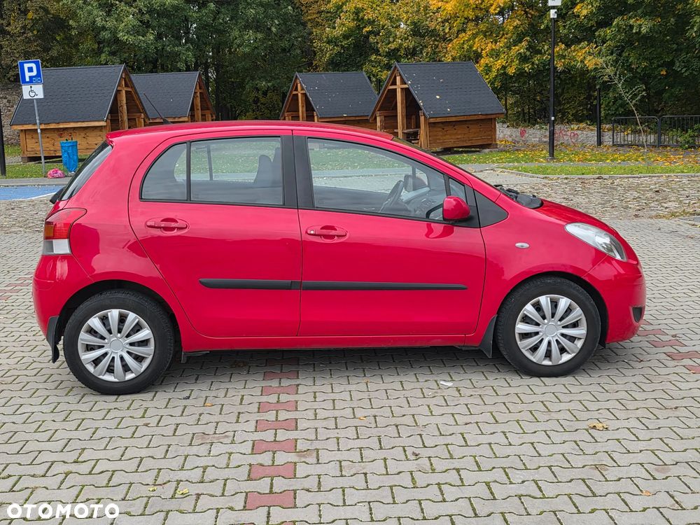 Toyota Yaris - 3