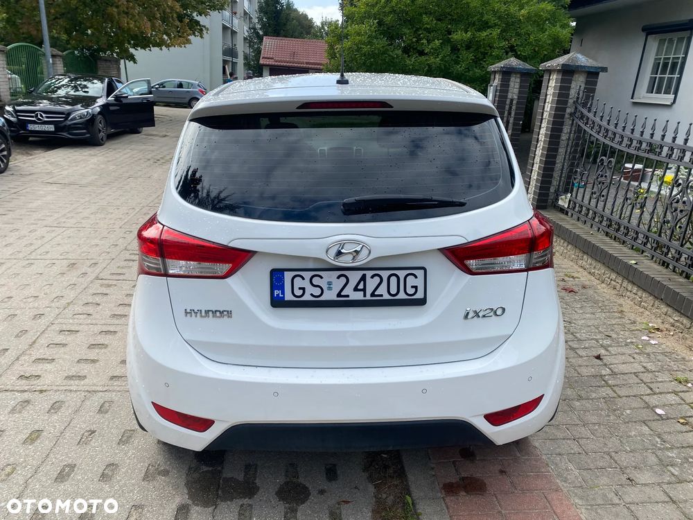 Hyundai ix20 1.4 BlueDrive Comfort - 9