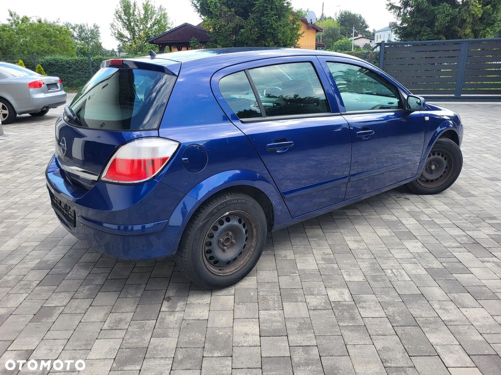 Opel Astra 1.4 Club - 9