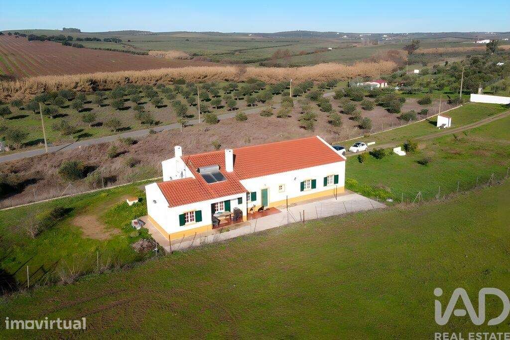 Quinta T4 em Nossa Senhora da Expectação de 198 m2 - Grande imagem: 4/33