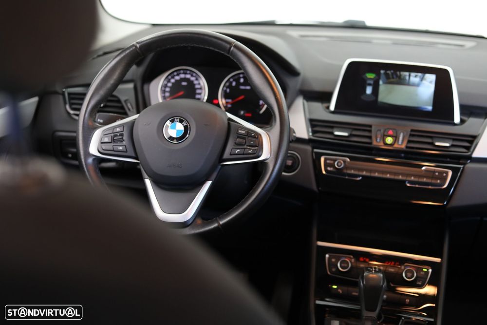 BMW 225xe Active Tourer Advantage - 36