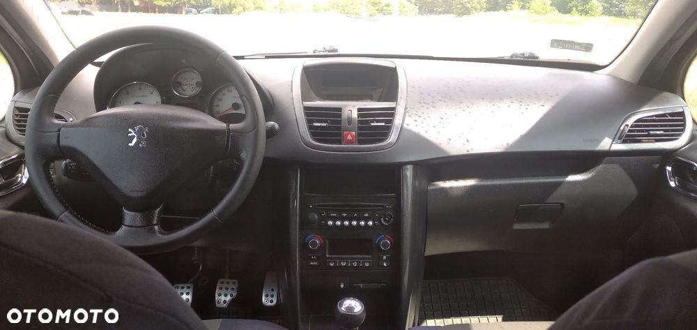 Peugeot 207 1.4 HDi Trendy Euro5 - 7