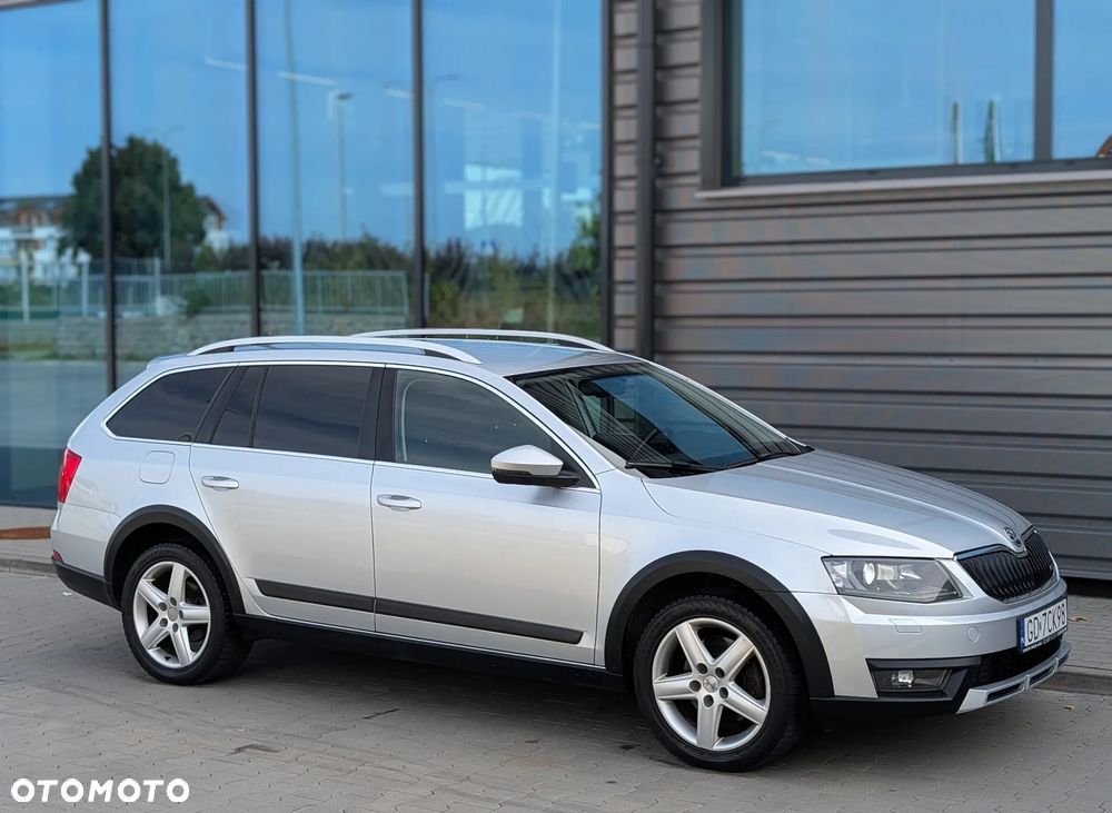 Skoda Octavia 1.8 TSI (Green tec) 4x4 DSG Scout - 3