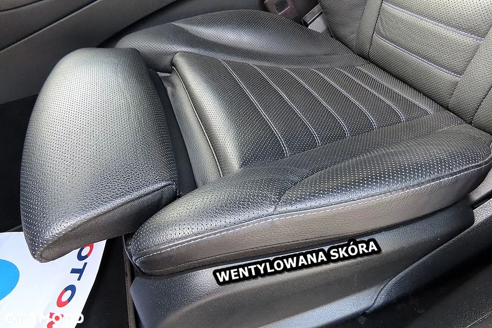 Mercedes-Benz GLC 220 d 4Matic 9G-TRONIC AMG Line Plus - 35