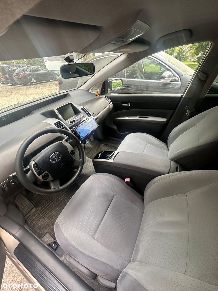 Toyota Prius 1.5 VVT-i Sol - 7