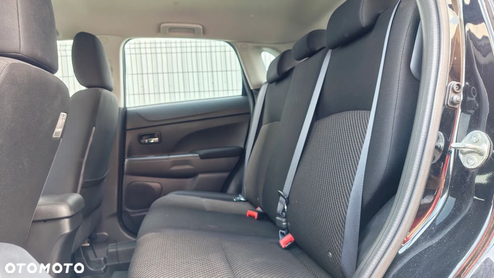 Mitsubishi ASX 1.6 Invite - 8