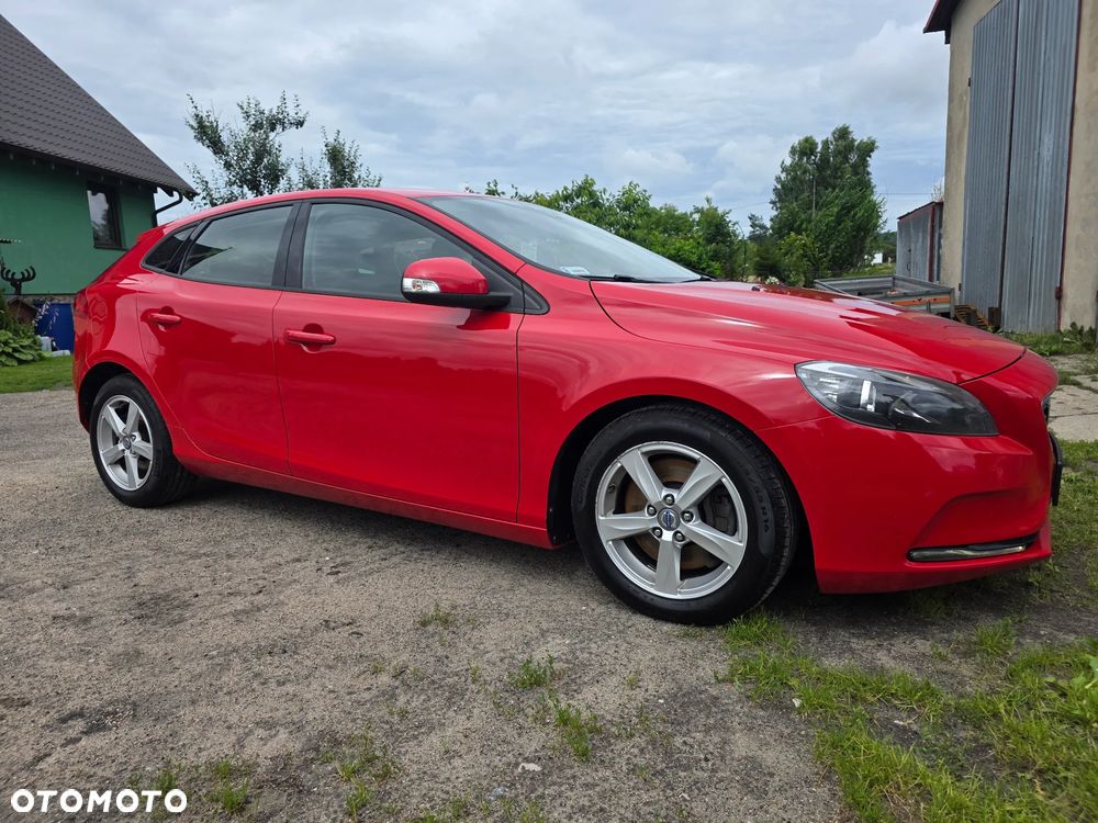 Volvo V40 D4 Drive-E Momentum - 4