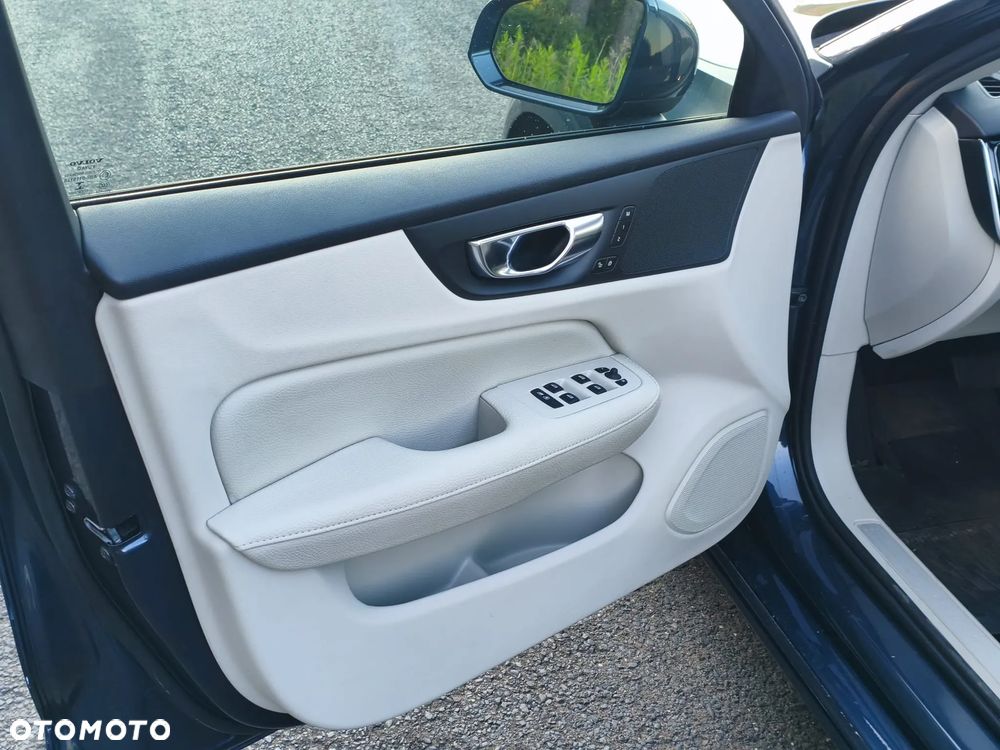 Volvo S60 T5 Geartronic Momentum - 21