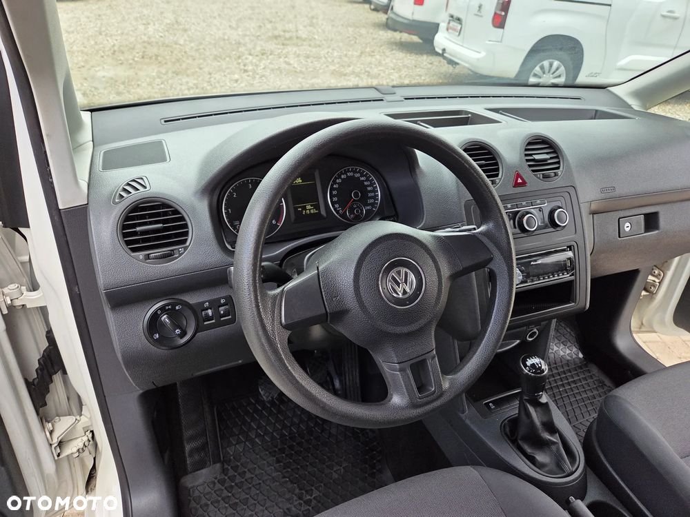 Volkswagen Caddy Comfortline - 12