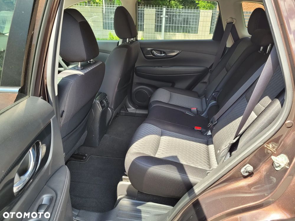 Nissan X-Trail 1.6 DIG-T N-Connecta - 12