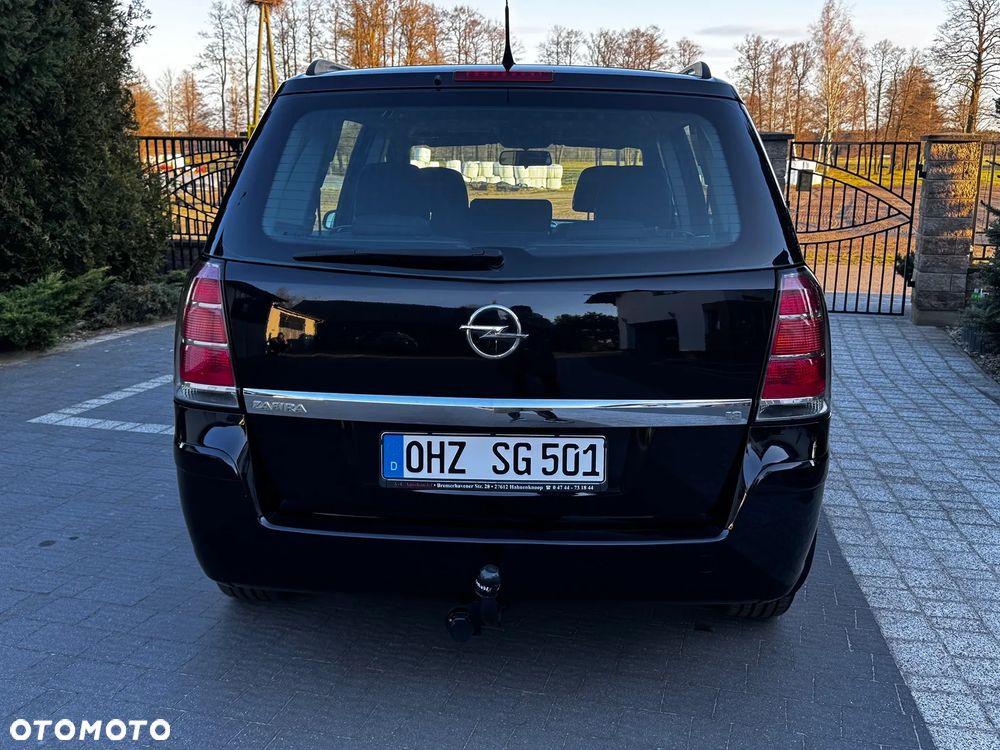 Opel Zafira - 34