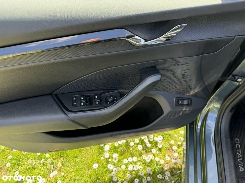 Skoda Octavia 1.5 TSI GPF ACT Ambition - 11