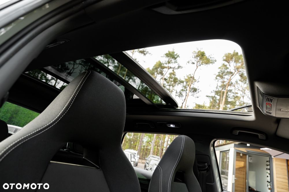 Skoda Karoq 2.0 TSI 4x4 DSG Sportline - 29