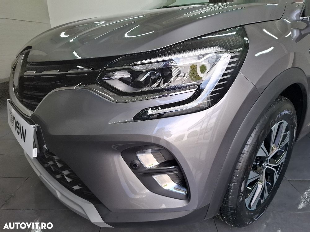 Renault Captur 140 MHEV Techno - 10