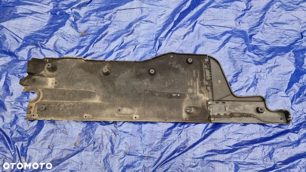 VW Passat B8 Osłona podwozia Lewa kompletna 3Q0825505C - 2