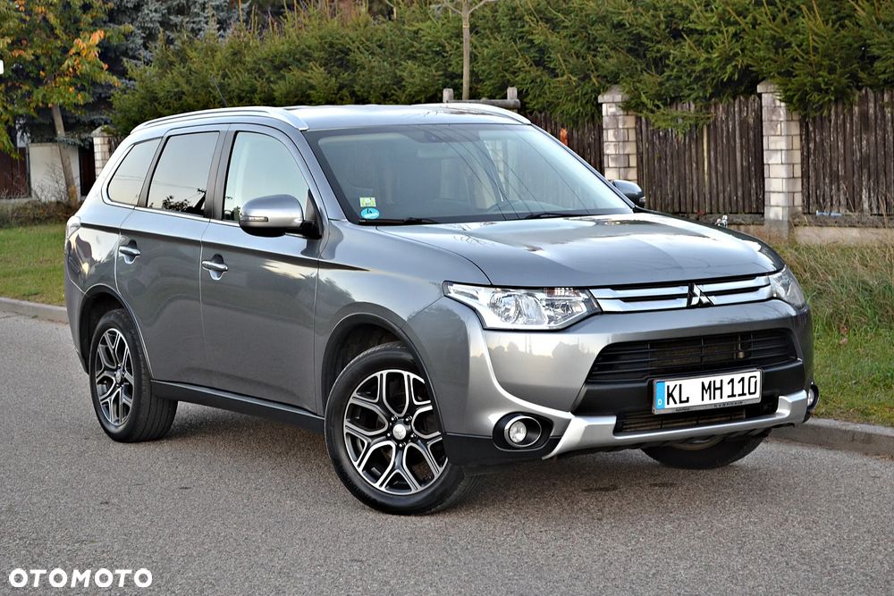 Mitsubishi Outlander 2.2 DID Intense + 4WD - 21