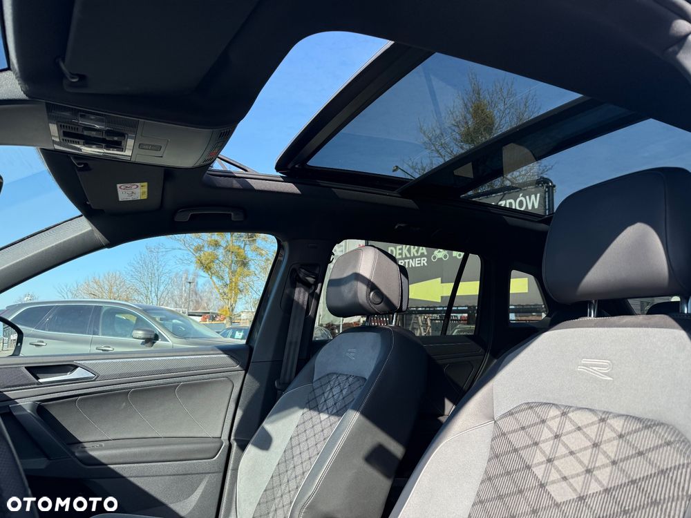 Volkswagen Tiguan 2.0 TDI SCR 4MotION DSG R-Line - 11