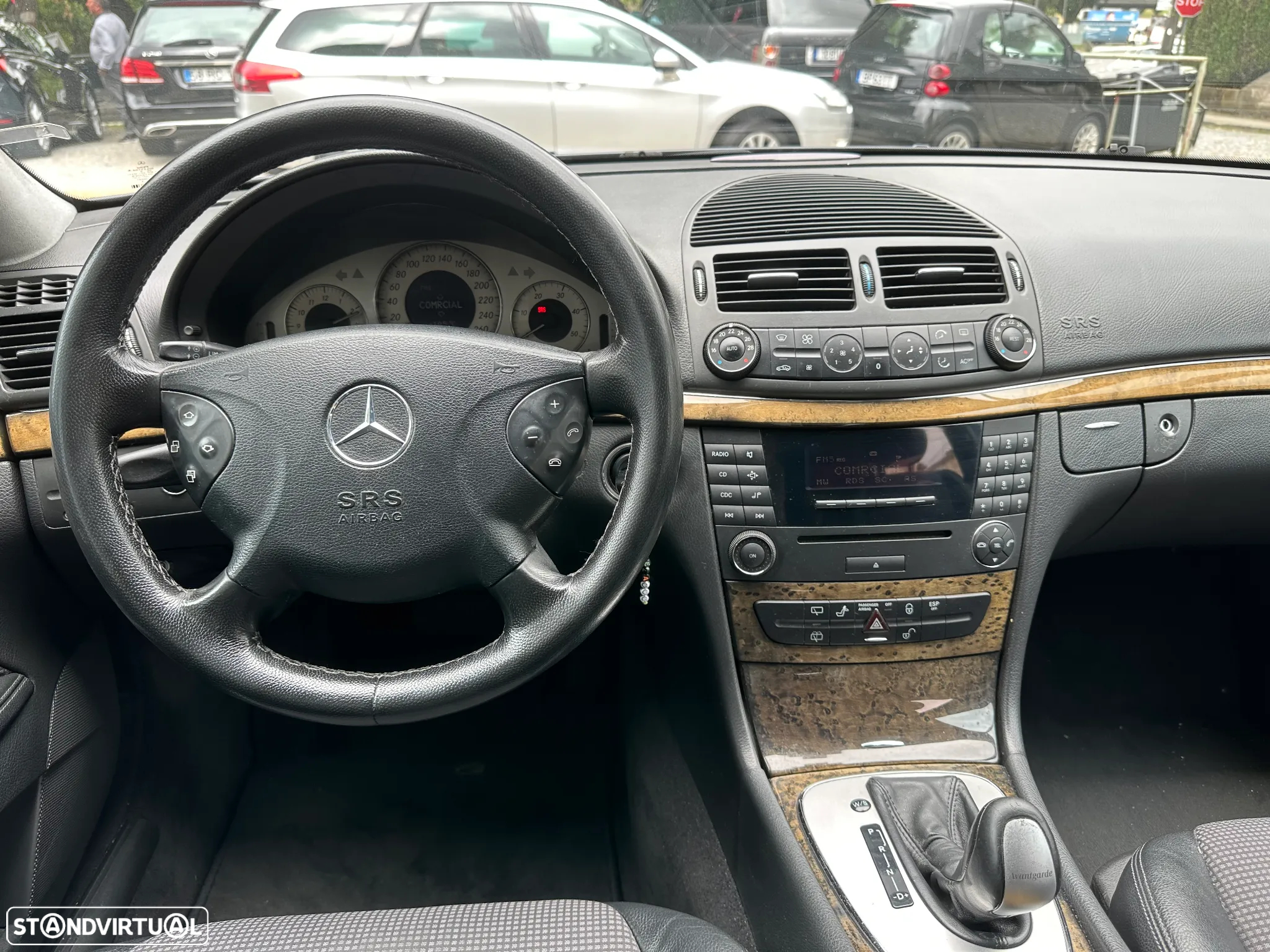 Mercedes-Benz E 220 CDi Avantgarde Aut. - 14