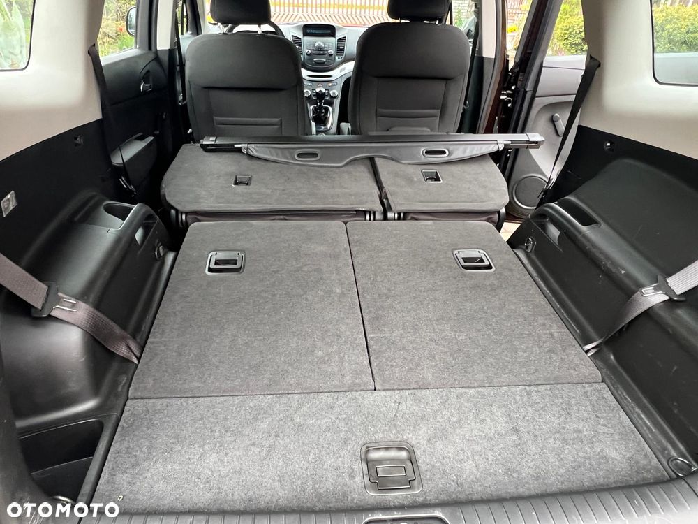 Chevrolet Orlando - 30