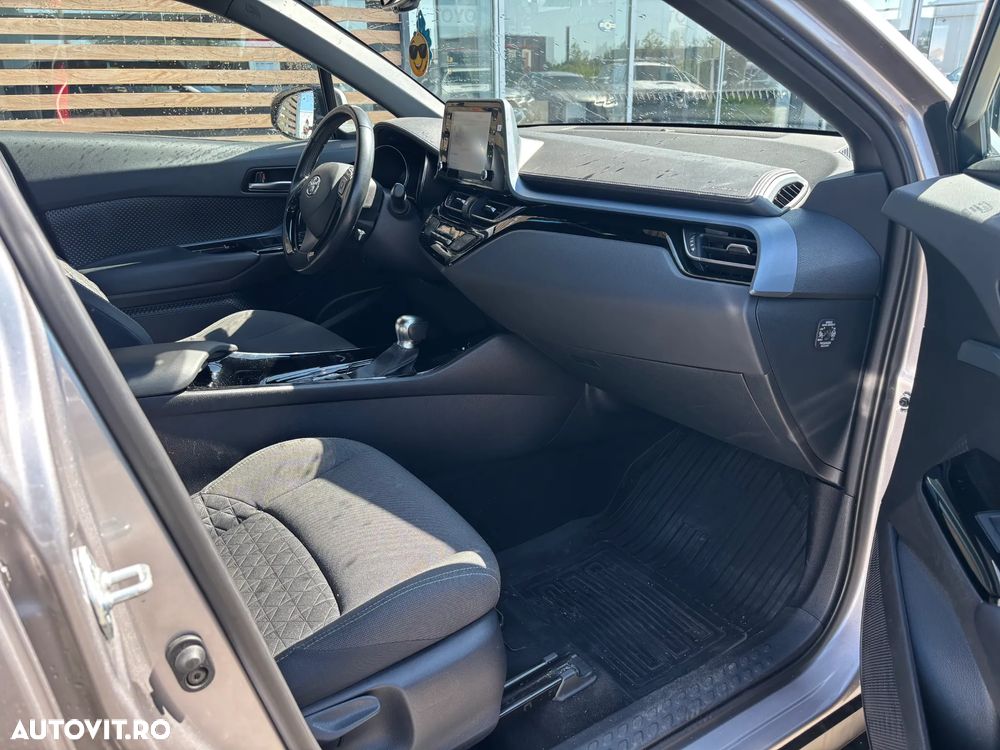 Toyota C-HR 2.0 HSD 184 CP 4x2 CVT C-ult Style - 9