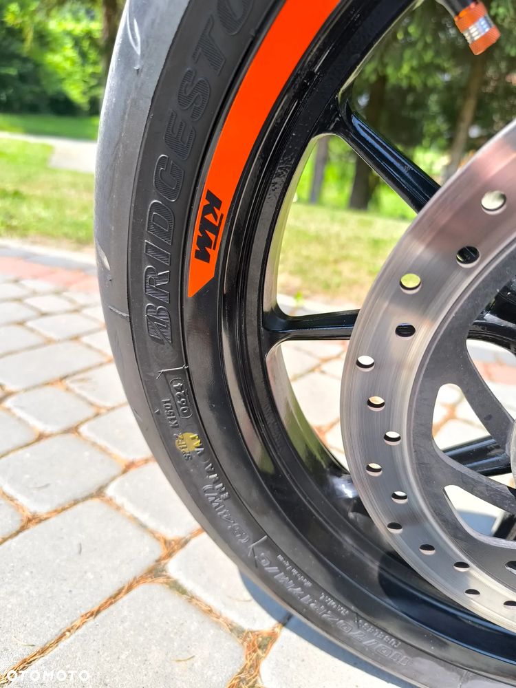 KTM Duke 125 - 12