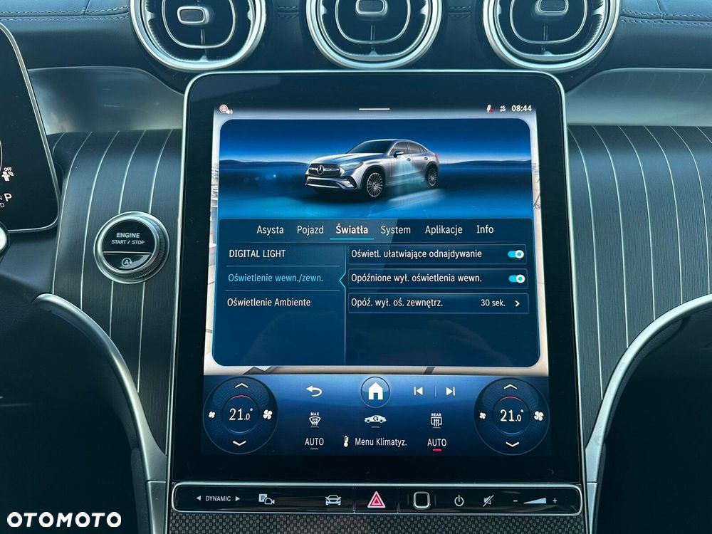 Mercedes-Benz GLC - 33