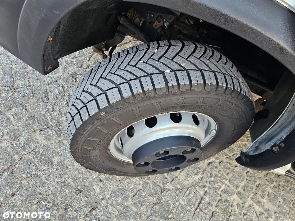 Iveco Daily - 16